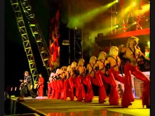 johnny hallyday and the crazy horse girls - eiffel tower 2000 - fire